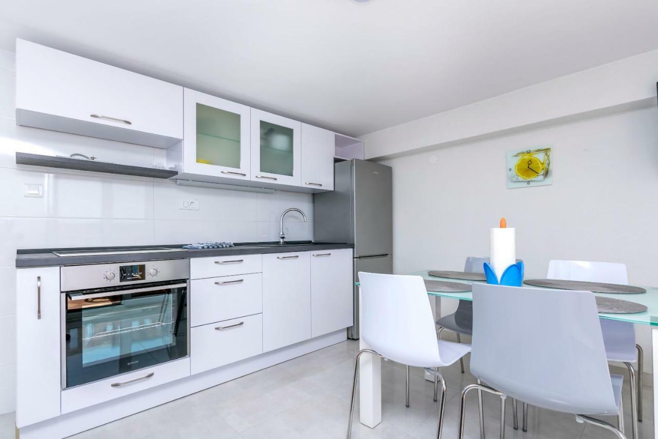 Apartments Hrgovic Rogoznica  Zewnętrze zdjęcie